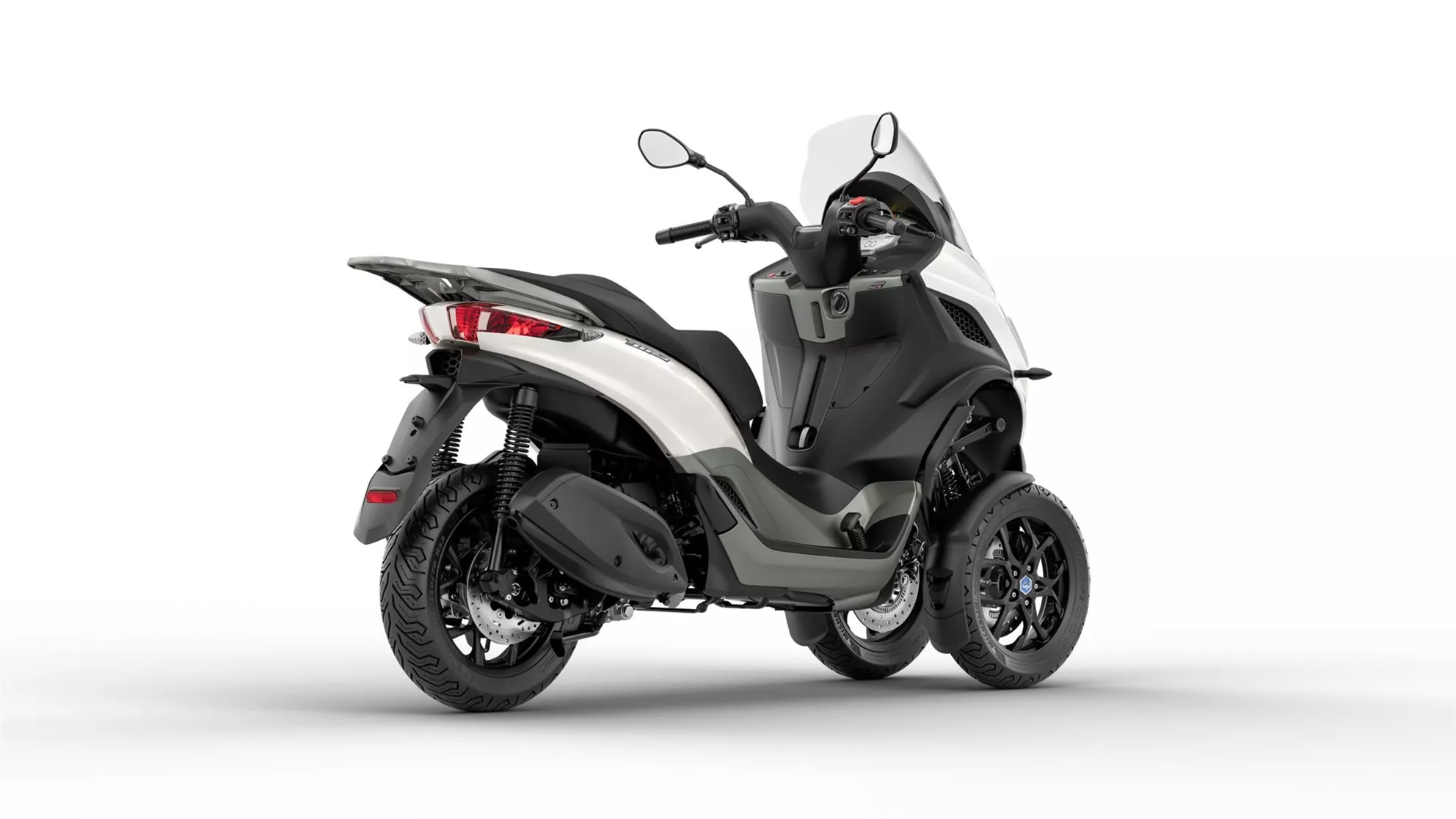 Piaggio MP3 310 - Image 10 Piaggio MP3 310 - Image 10