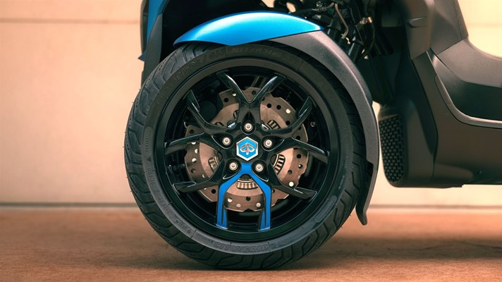 Piaggio MP3 310 Sport () - Bild 5