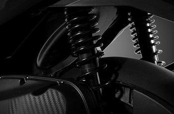 Sym ADX 300 2025 - Image 24