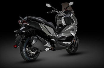 Sym ADX 300 2025 - Image 30