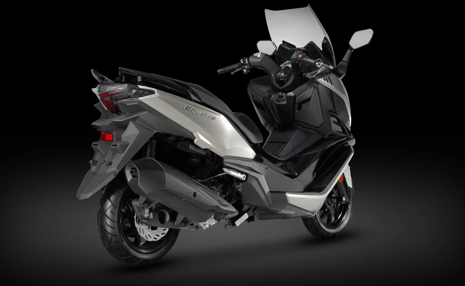 Sym Cruisym 300 Bild 12: Sym Cruisym 300