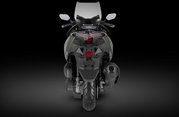 Sym Cruisym 300 2025 - Bild 20