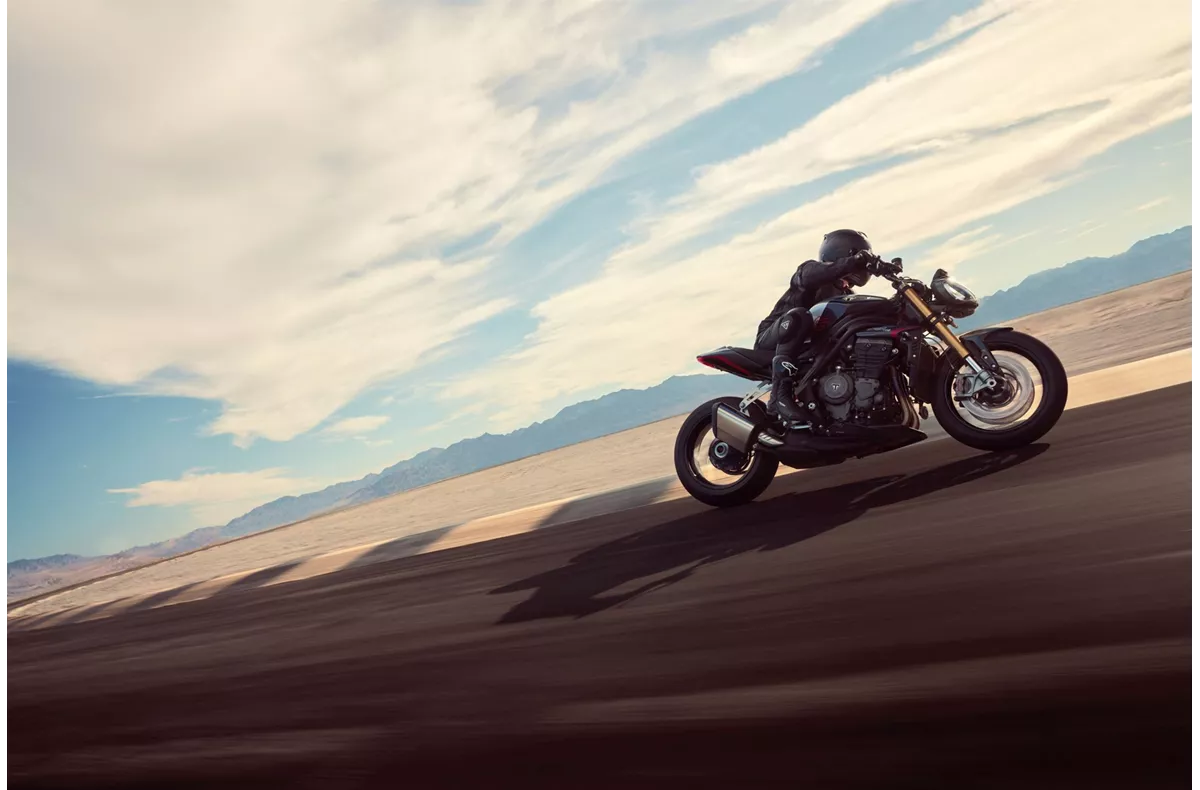 Triumph Speed Triple 1200 RS Triumph Speed Triple 1200 RS