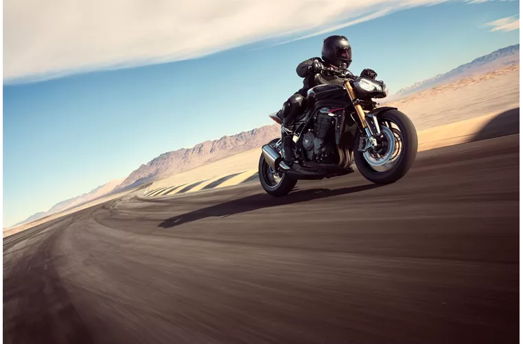 Triumph Speed Triple 1200 RS 2025 Triumph Speed Triple 1200 RS 2025