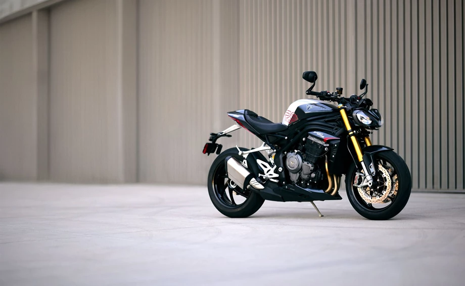 Triumph Speed Triple 1200 RS Bild 12: Triumph Speed Triple 1200 RS