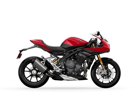 Triumph Speed Triple 1200 RR 