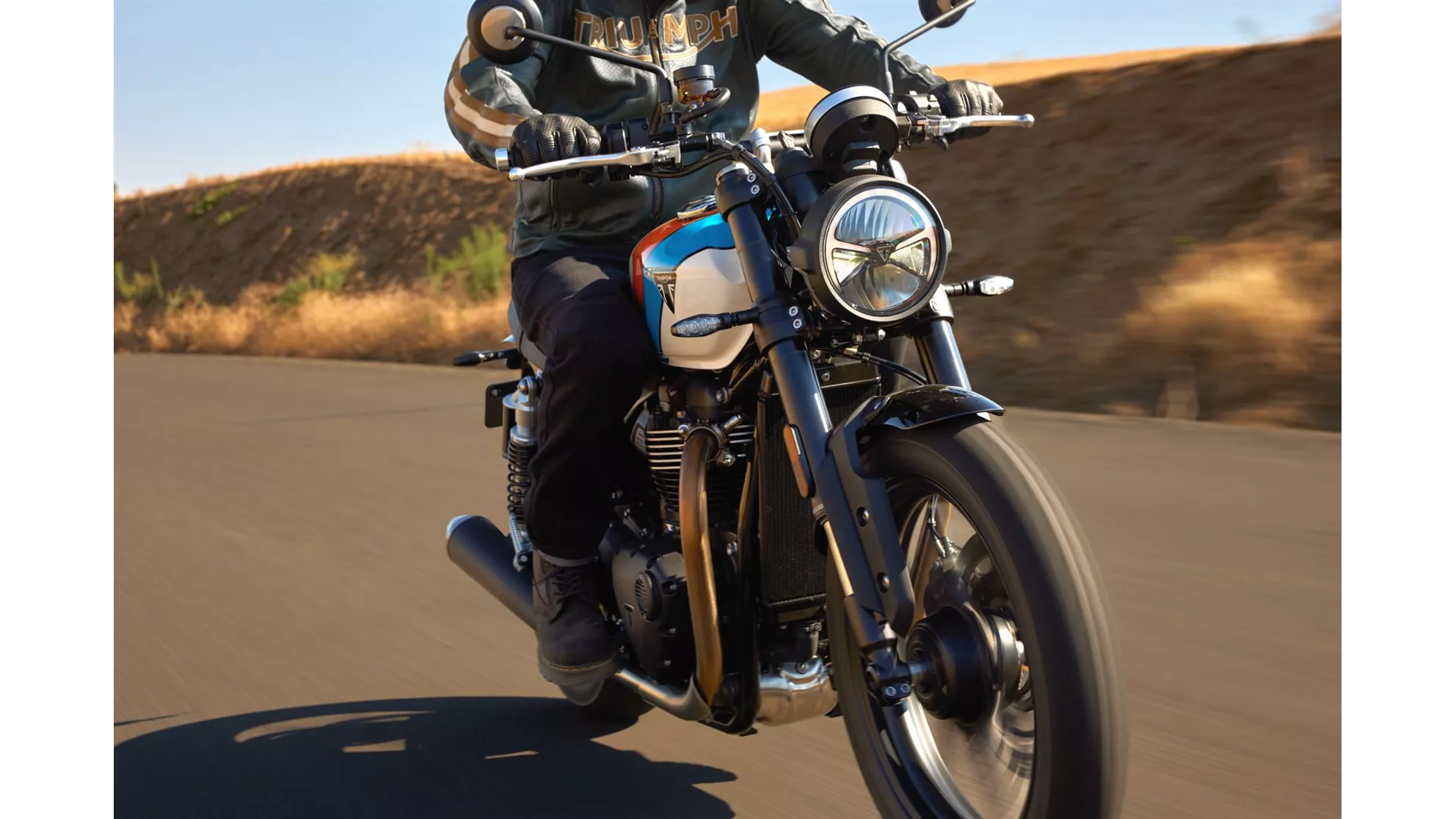 Triumph Speed Twin 900 - Image 19 Triumph Speed Twin 900 - Image 19