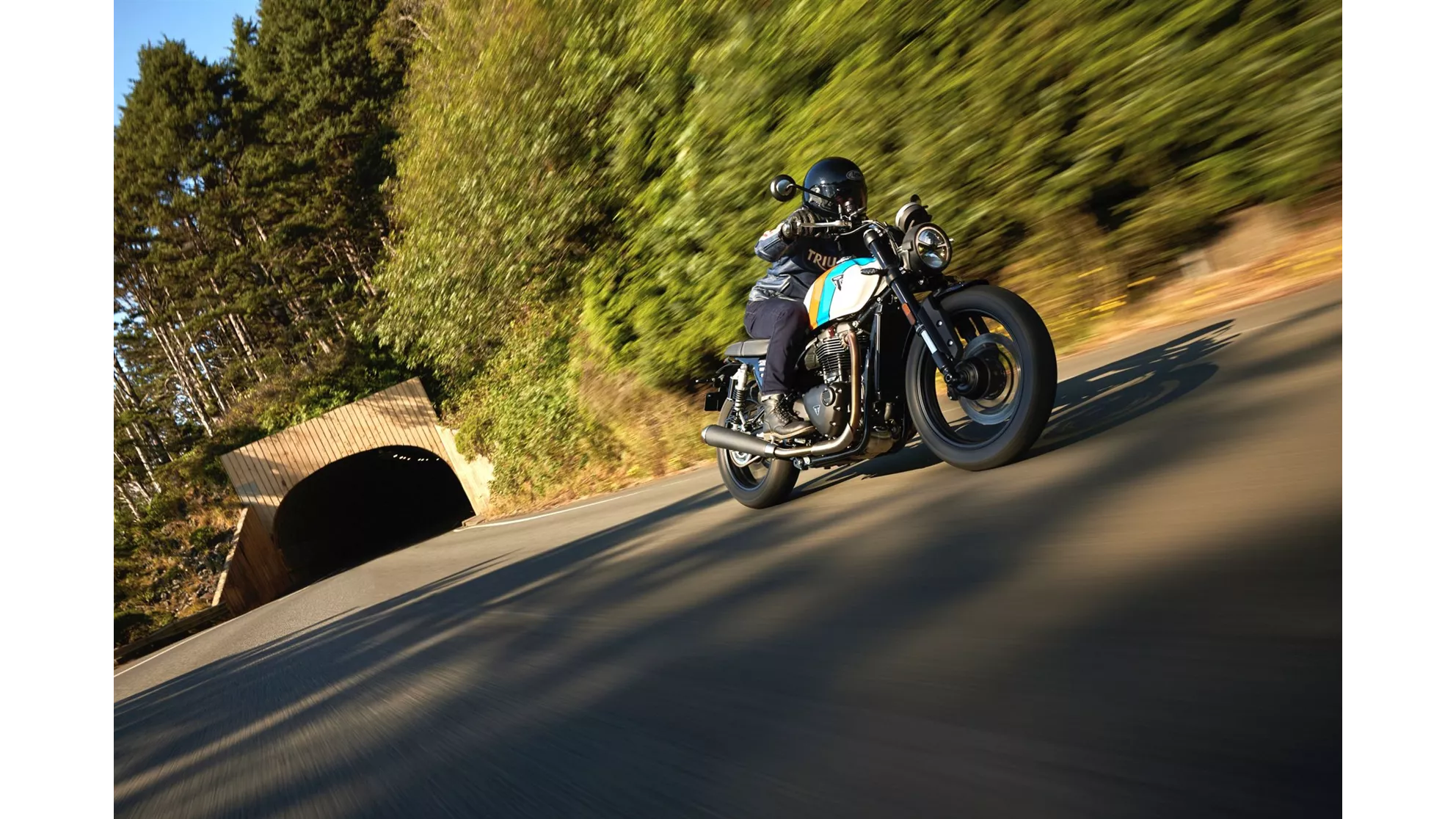 Triumph Speed Twin 900 - Image 24 Triumph Speed Twin 900 - Image 24