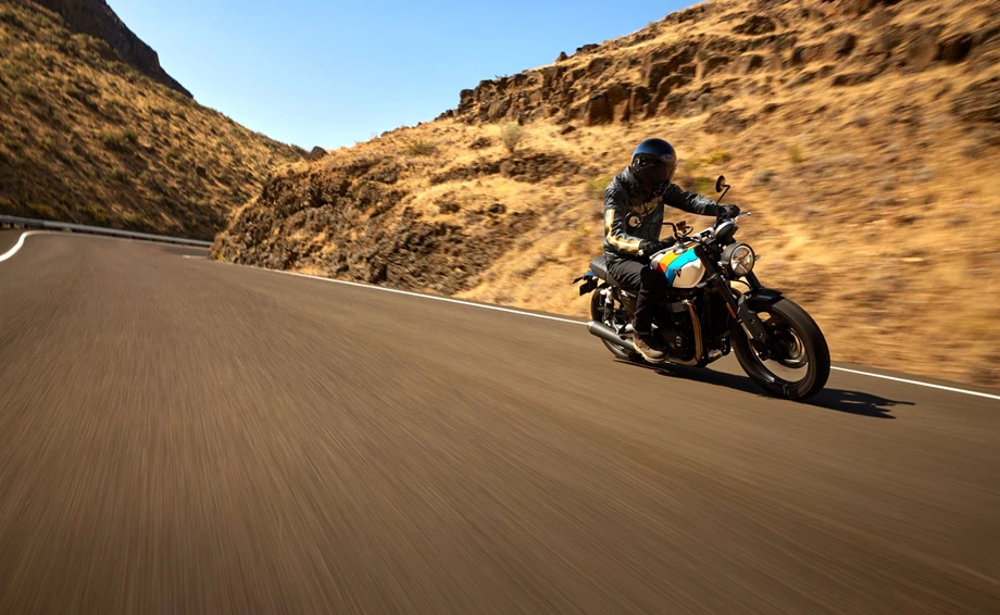 Triumph Speed Twin 900 Bild 2: Triumph Speed Twin 900