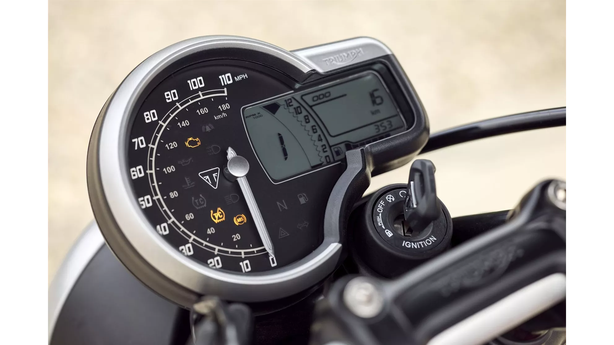 Triumph Speed 400 - Image 1 Triumph Speed 400 - Image 1