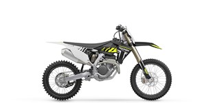 Triumph TF 250-X 2025 vs KTM 250 SX-F 2025