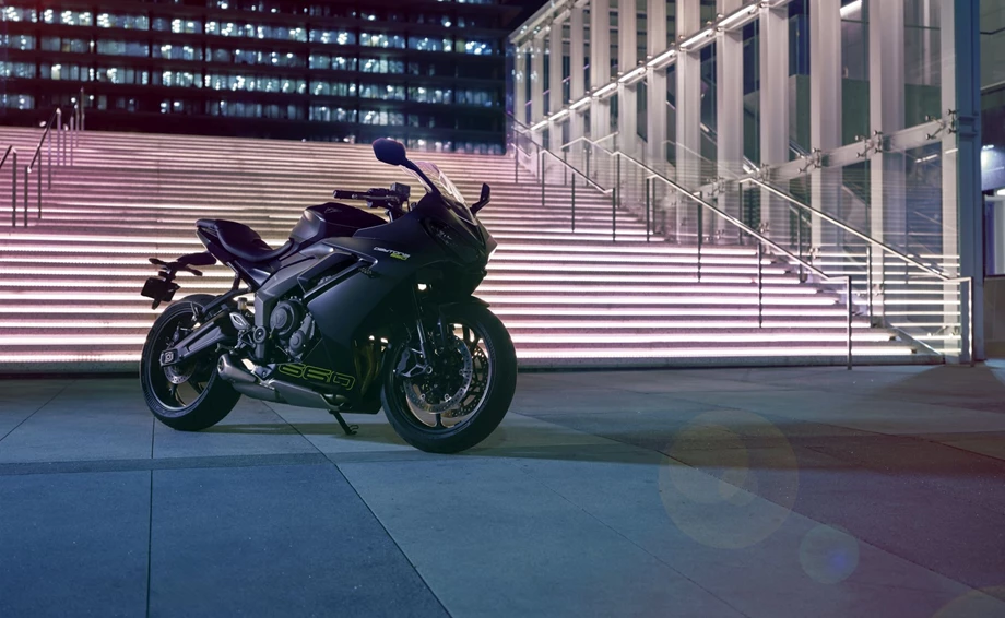 Triumph Daytona 660 Bild 10: Triumph Daytona 660