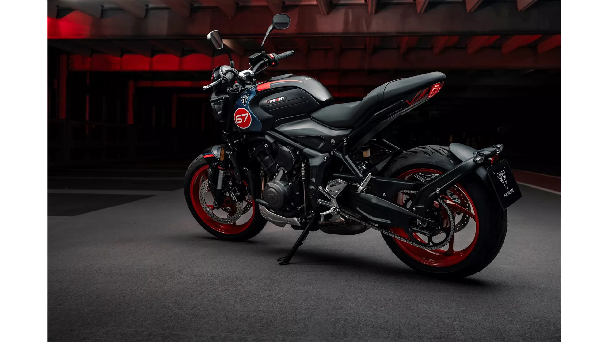 Triumph Trident 660 Triple Tribute - Obrázek 2 Triumph Trident 660 Triple Tribute - Obrázek 2