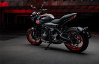 Triumph Trident 660 Triple Tribute 2025 - Bild 4