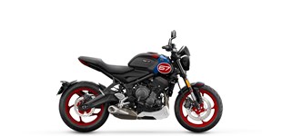 Suzuki GSX-8S 2026 vs Triumph Trident 660 Triple Tribute 2025