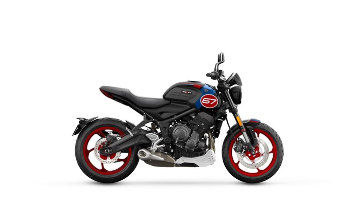 Triumph Trident 660 Triple Tribute 