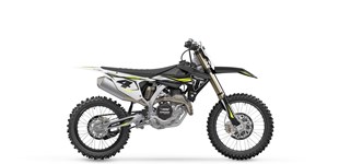 VOR SM-RC 450 2009 vs Triumph TF 450-RC EDITION 2025