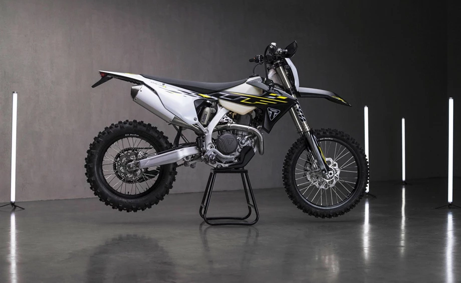 Triumph TF 450-E Bild 4: Triumph TF 450-E