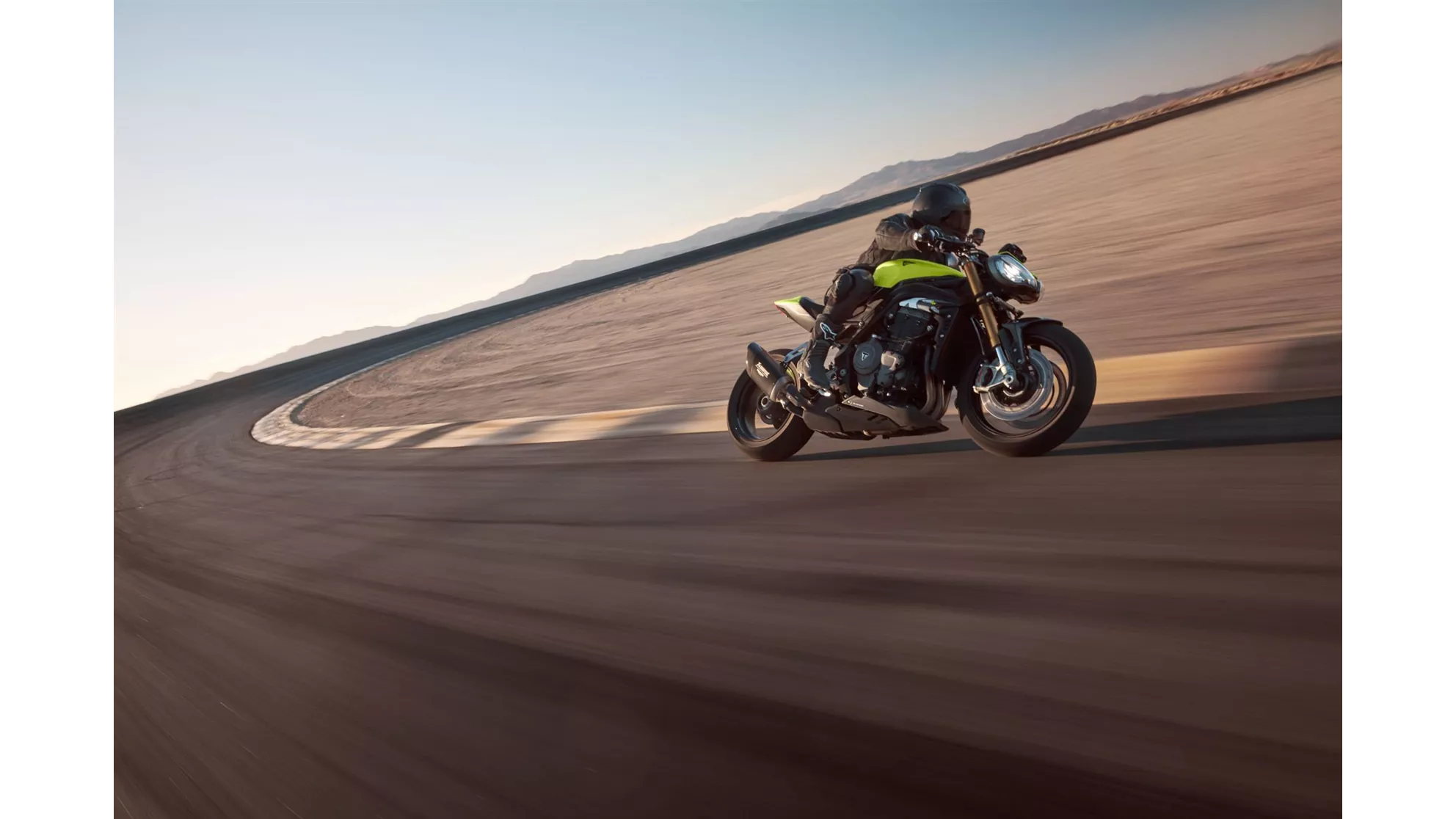Triumph Speed Triple 1200 RX 2025 - Image 37 Triumph Speed Triple 1200 RX 2025 - Image 37