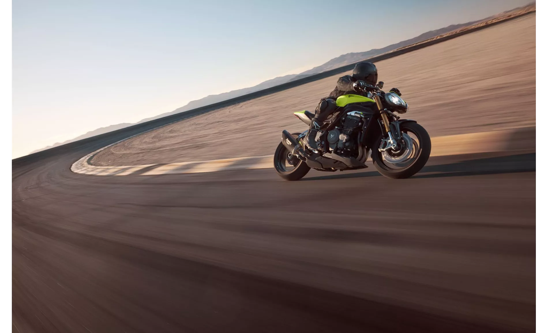 Triumph Speed Triple 1200 RX 2025 Triumph Speed Triple 1200 RX 2025