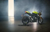 Triumph Speed Triple 1200 RX 2025 - Bild 10 Triumph Speed Triple 1200 RX 2025 - Bild 10