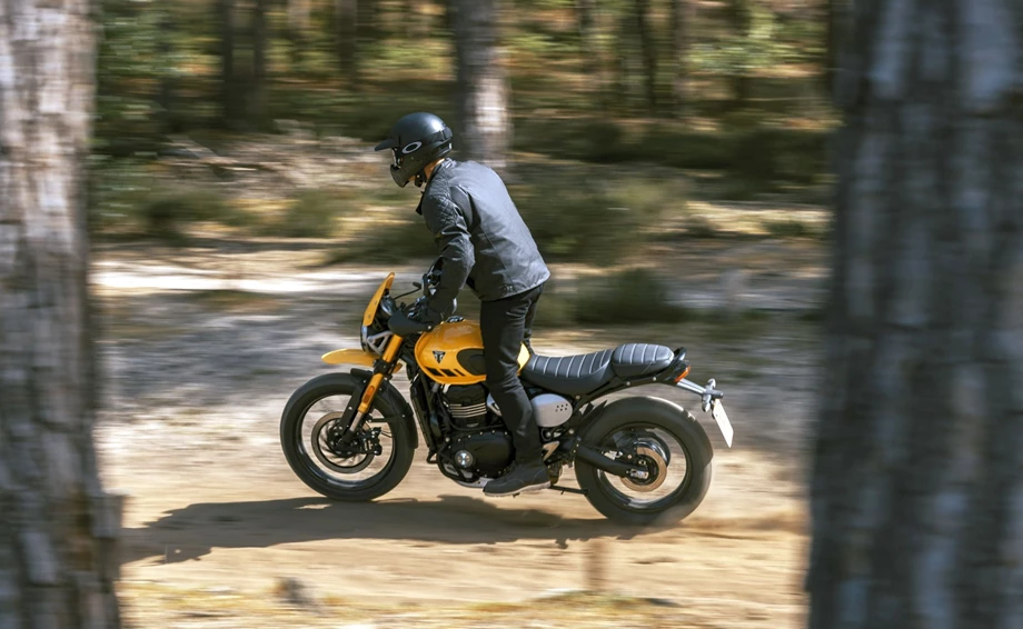 Triumph Scrambler 400 XC Bild 11: Triumph Scrambler 400 XC