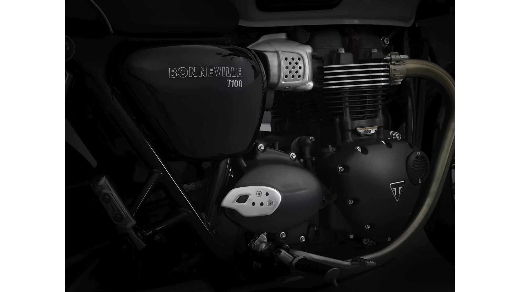 Triumph Bonneville T100 - Image 9 Triumph Bonneville T100 - Image 9
