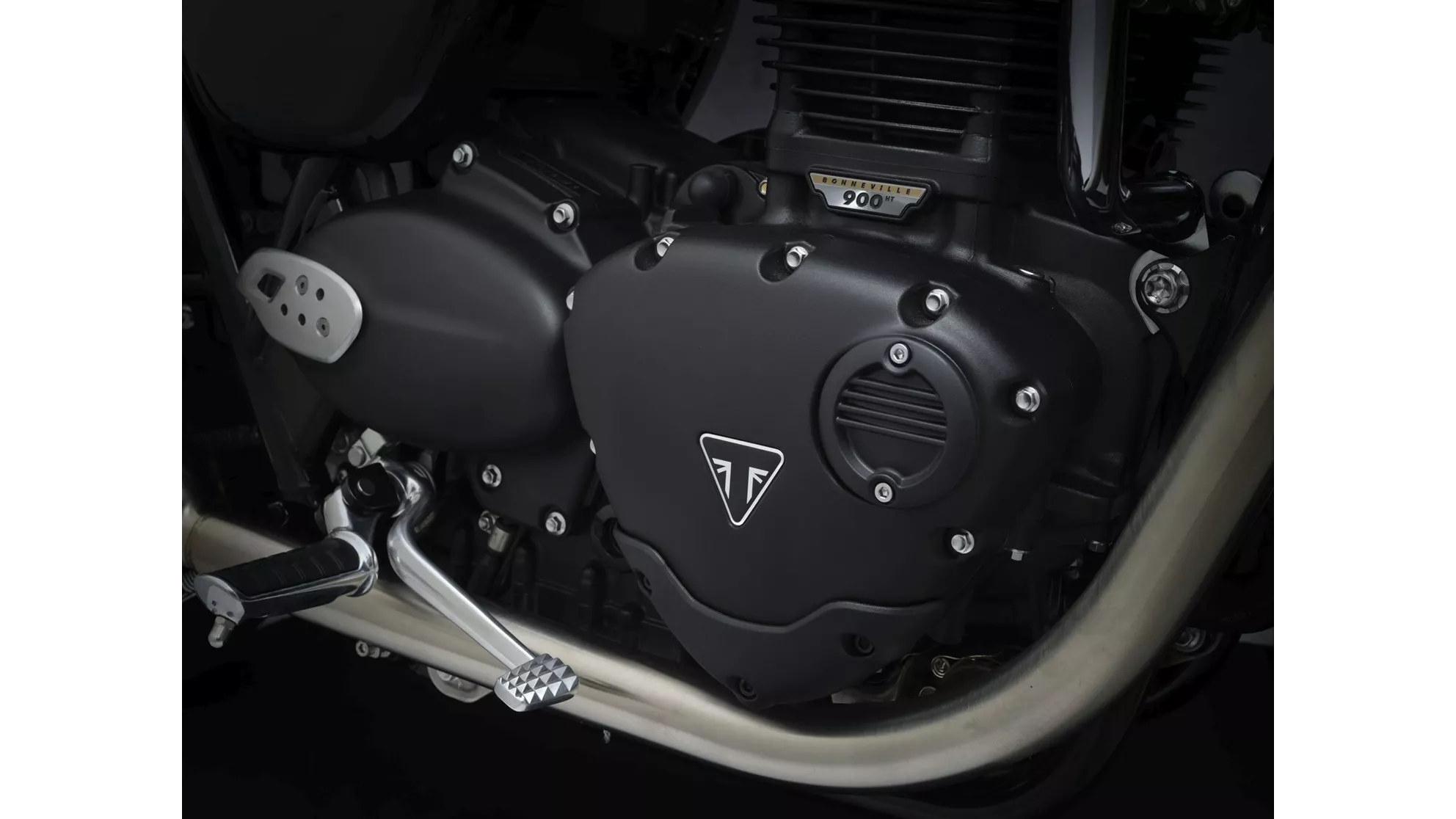 Triumph Bonneville T100 - Image 11 Triumph Bonneville T100 - Image 11