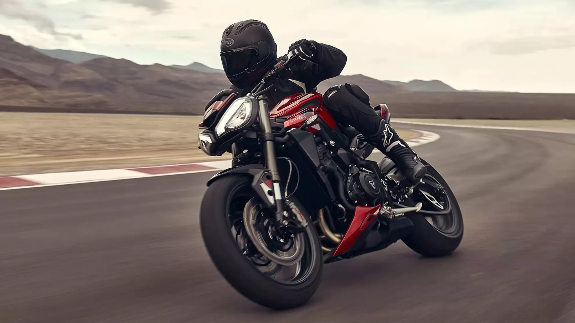 Triumph Street Triple 765 RS - Image 9 Triumph Street Triple 765 RS - Image 9