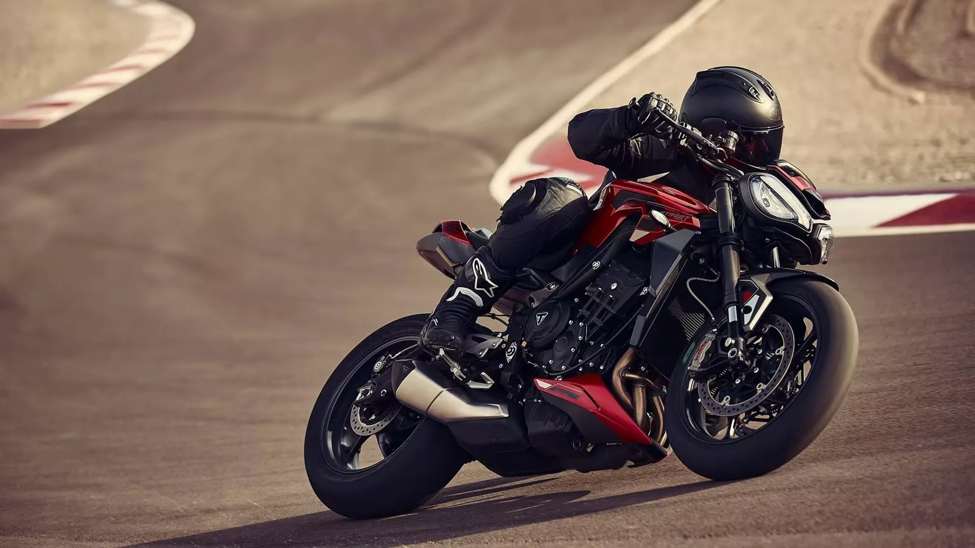 Triumph Street Triple 765 RS - Image 11 Triumph Street Triple 765 RS - Image 11