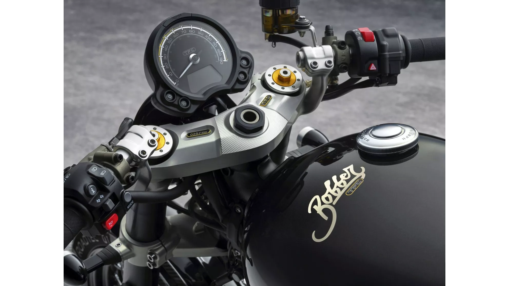 Triumph Bonneville Bobber TFC - Image 1 Triumph Bonneville Bobber TFC - Image 1