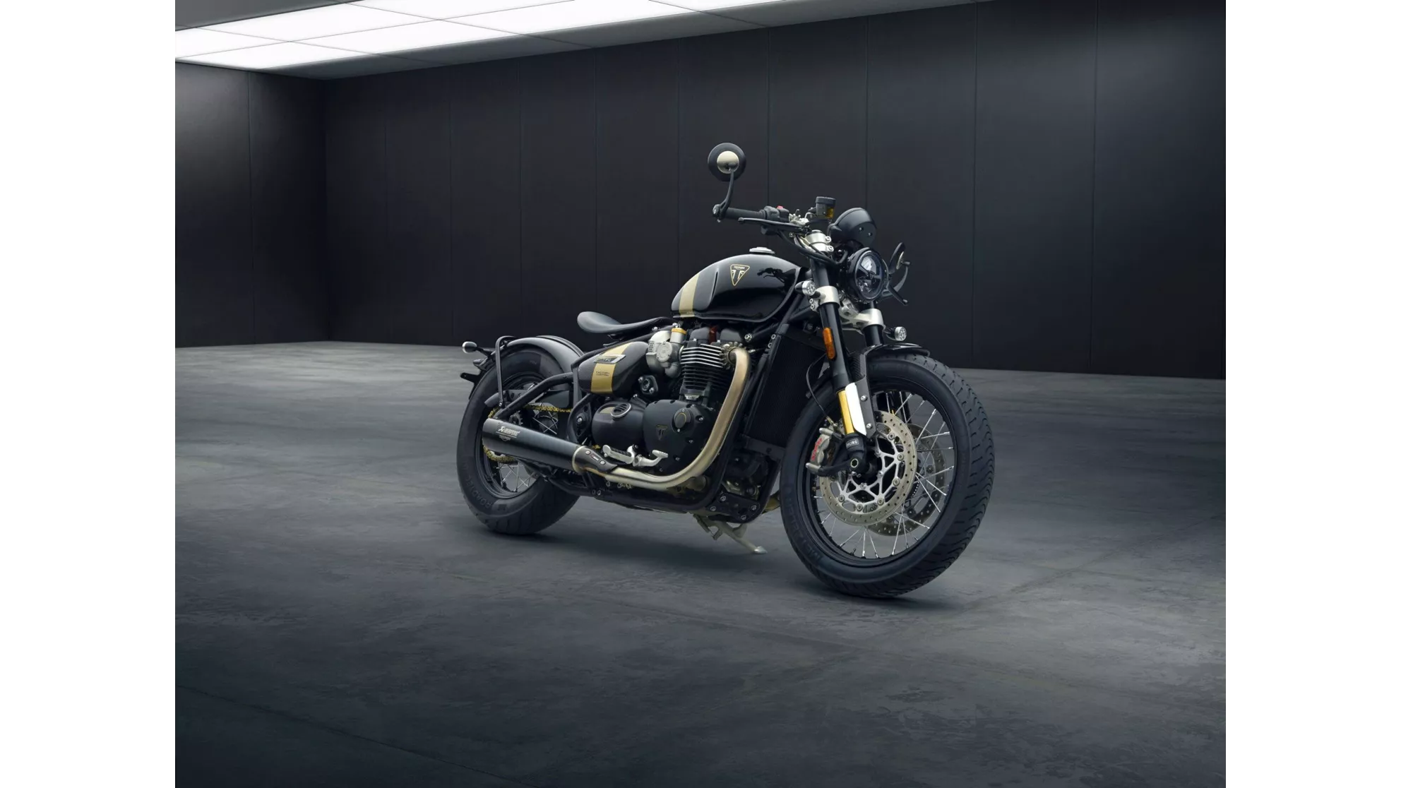 Triumph Bonneville Bobber TFC - Image 2 Triumph Bonneville Bobber TFC - Image 2