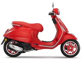 Vespa Primavera 125 (RED) Vespa Primavera 125 (RED)