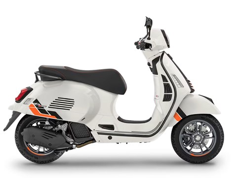 Vespa GTS 125 Super Sport 