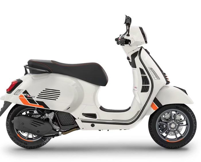 Vespa GTS 125 Super Sport 