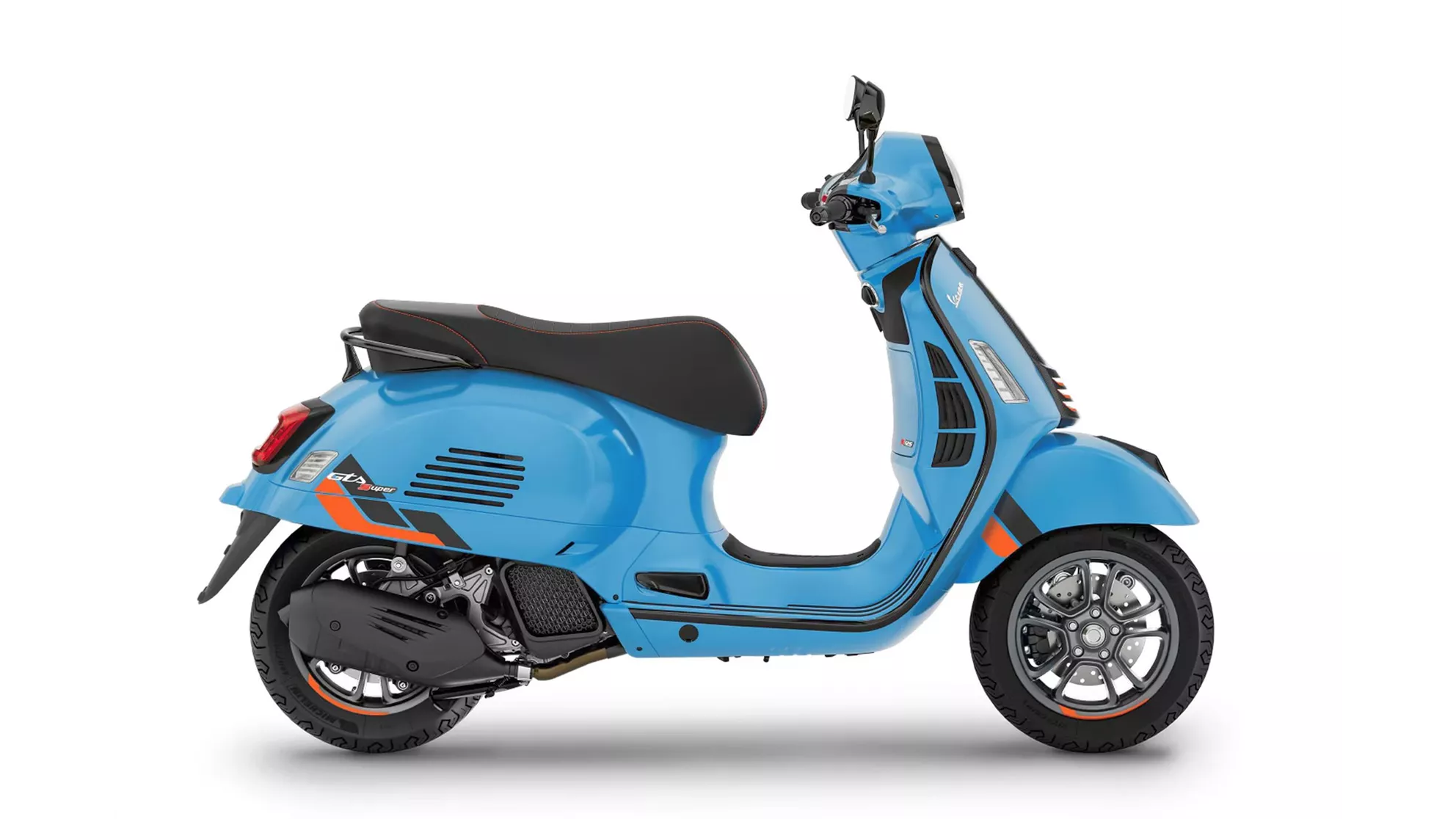 Vespa GTS 125 Super Sport - Image 1 Vespa GTS 125 Super Sport - Image 1