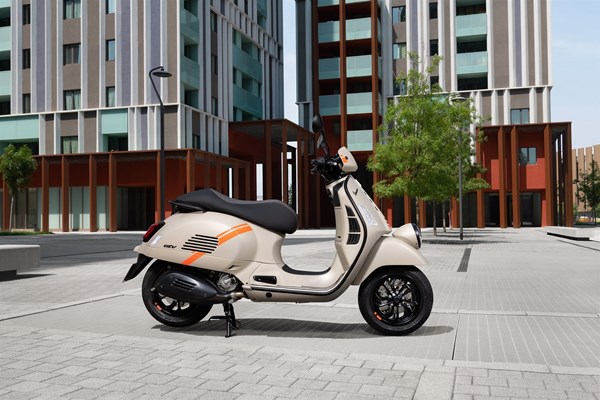 Vespa GTV 300 () - Bild 9