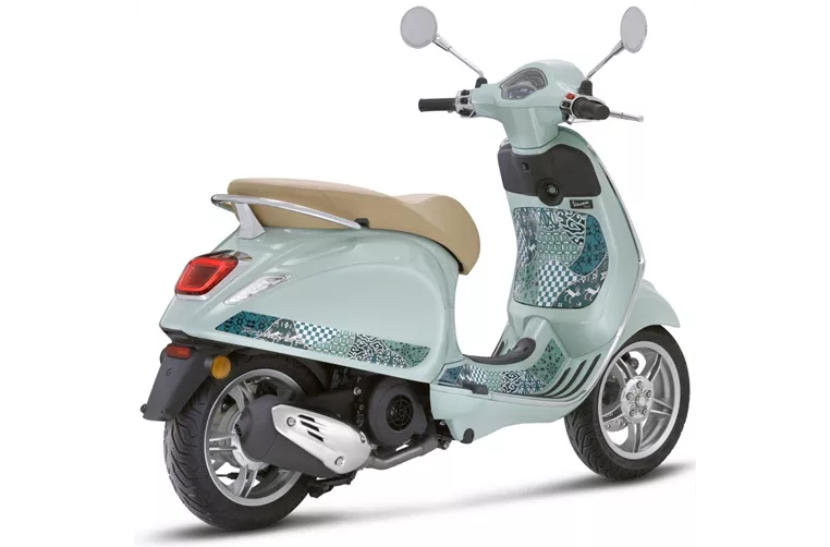 Vespa Primavera 125 Batik 2025 Vespa Primavera 125 Batik 2025