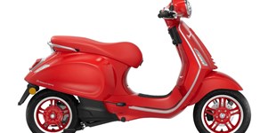Vespa Primavera RED Elettrica 70 2025 vs Vespa Primavera Elettrica 2024