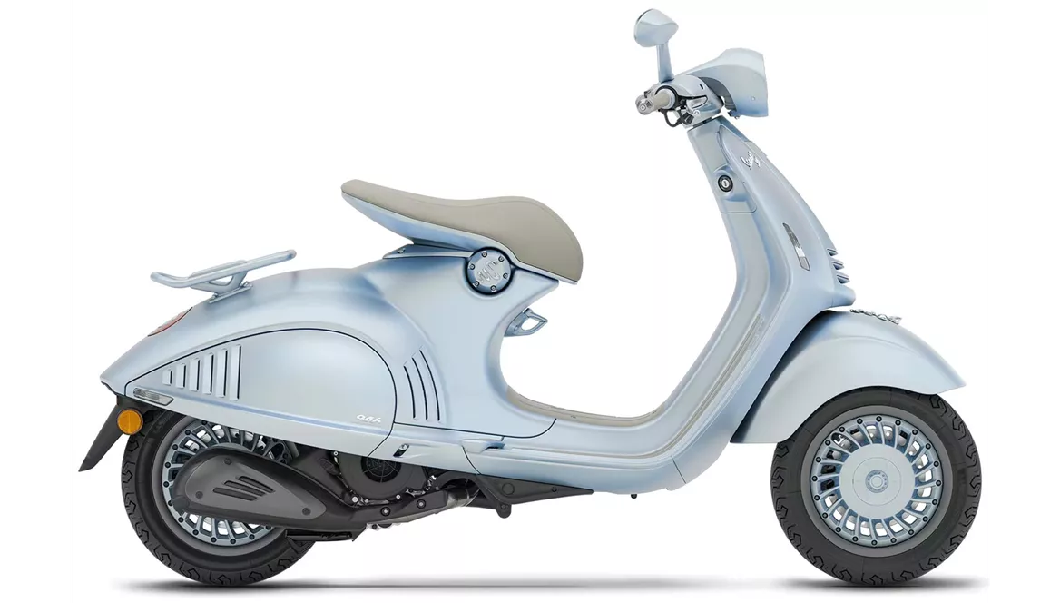 Vespa 946 Snake 2025 Vespa 946 Snake 2025