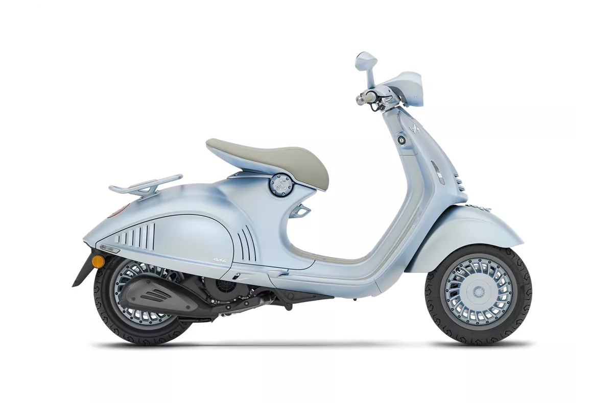 Vespa 946 Snake Vespa 946 Snake
