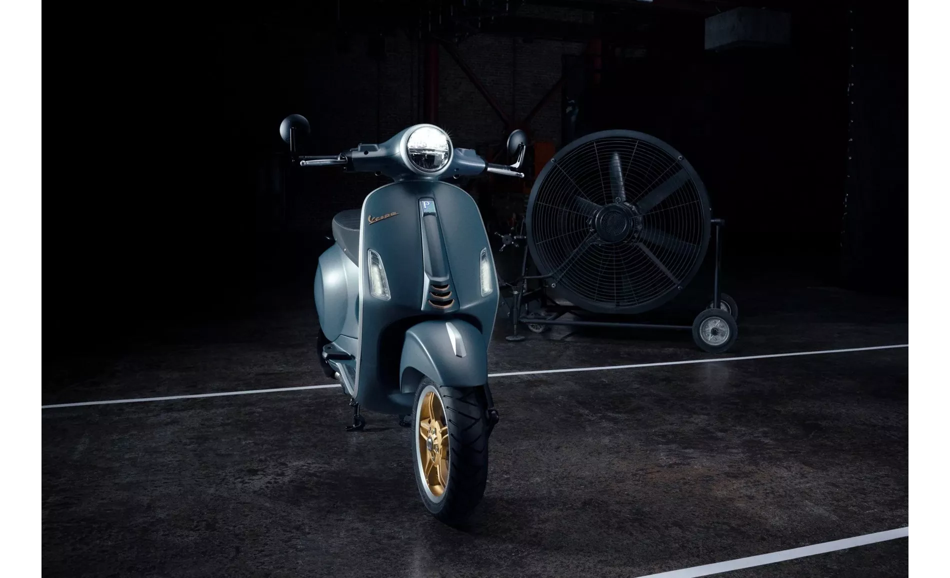 Vespa Primavera 125 Officina 8 2025 Vespa Primavera 125 Officina 8 2025