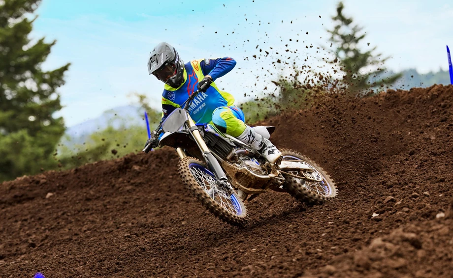 Yamaha YZ450F Monster Energy Edition Bild 2: Yamaha YZ450F Monster Energy Edition