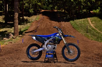 Yamaha YZ450F Monster Energy Edition 2025 - Bild 5 Yamaha YZ450F Monster Energy Edition 2025 - Bild 5