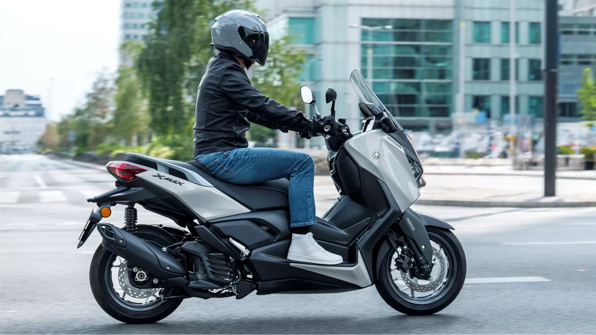 Yamaha XMAX 125 Tech MAX - Image 2 Yamaha XMAX 125 Tech MAX - Image 2