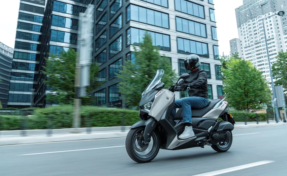 Yamaha XMAX 125 Tech MAX Bild 12: Yamaha XMAX 125 Tech MAX