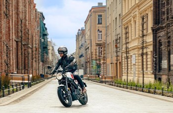 Yamaha XSR125 2025 - Bild 8 Yamaha XSR125 2025 - Bild 8