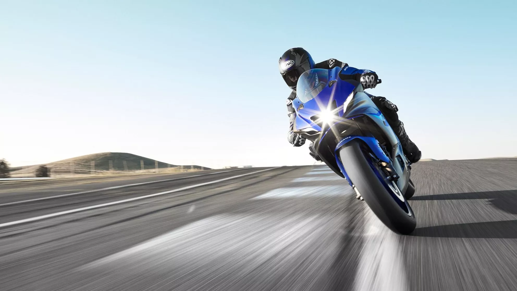 Yamaha R7 - Image 14 Yamaha R7 - Image 14