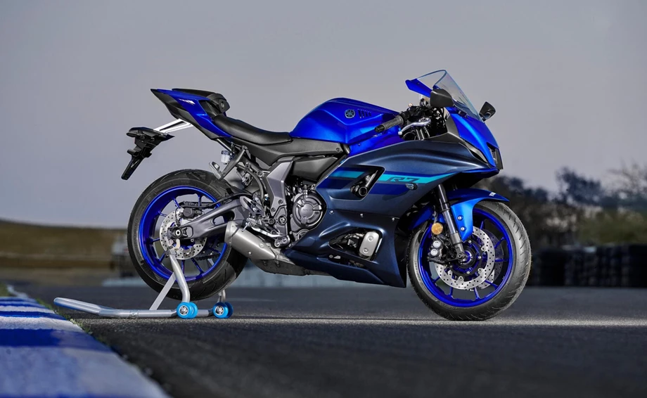 Yamaha R7 Bild 19: Yamaha R7