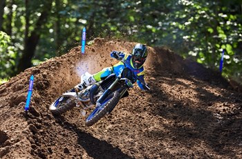 Yamaha YZ125 Monster Energy Yamaha Racing Edition 2025 - Bild 4 Yamaha YZ125 Monster Energy Yamaha Racing Edition 2025 - Bild 4